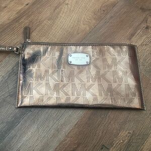 Michael Kors Wristlet